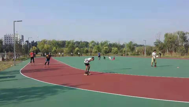 塑膠跑道